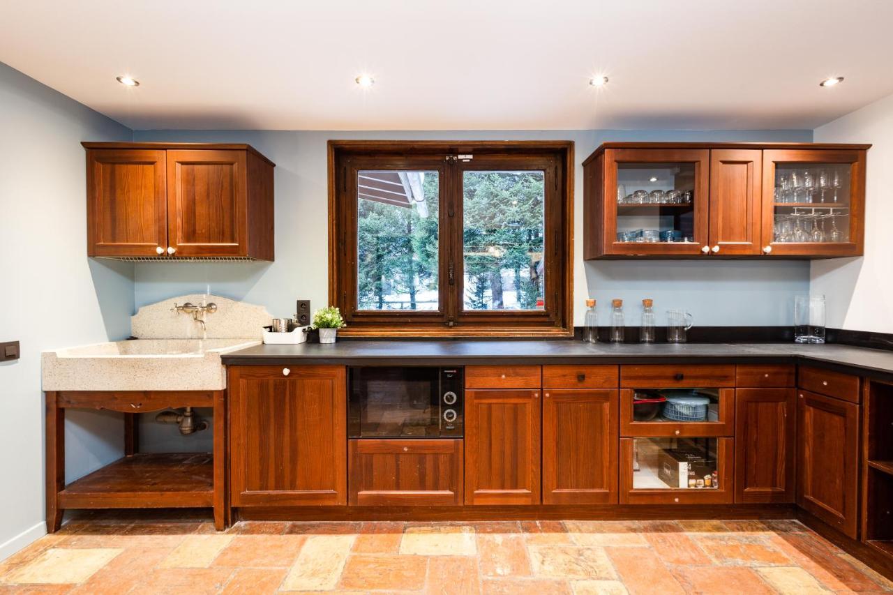 Chalet Les Praz - 280Sqm - Sauna Cinema Fitness - 5 Bedrooms In Heart Of Les Praz - By Cozee Rentals Chamonix Luaran gambar