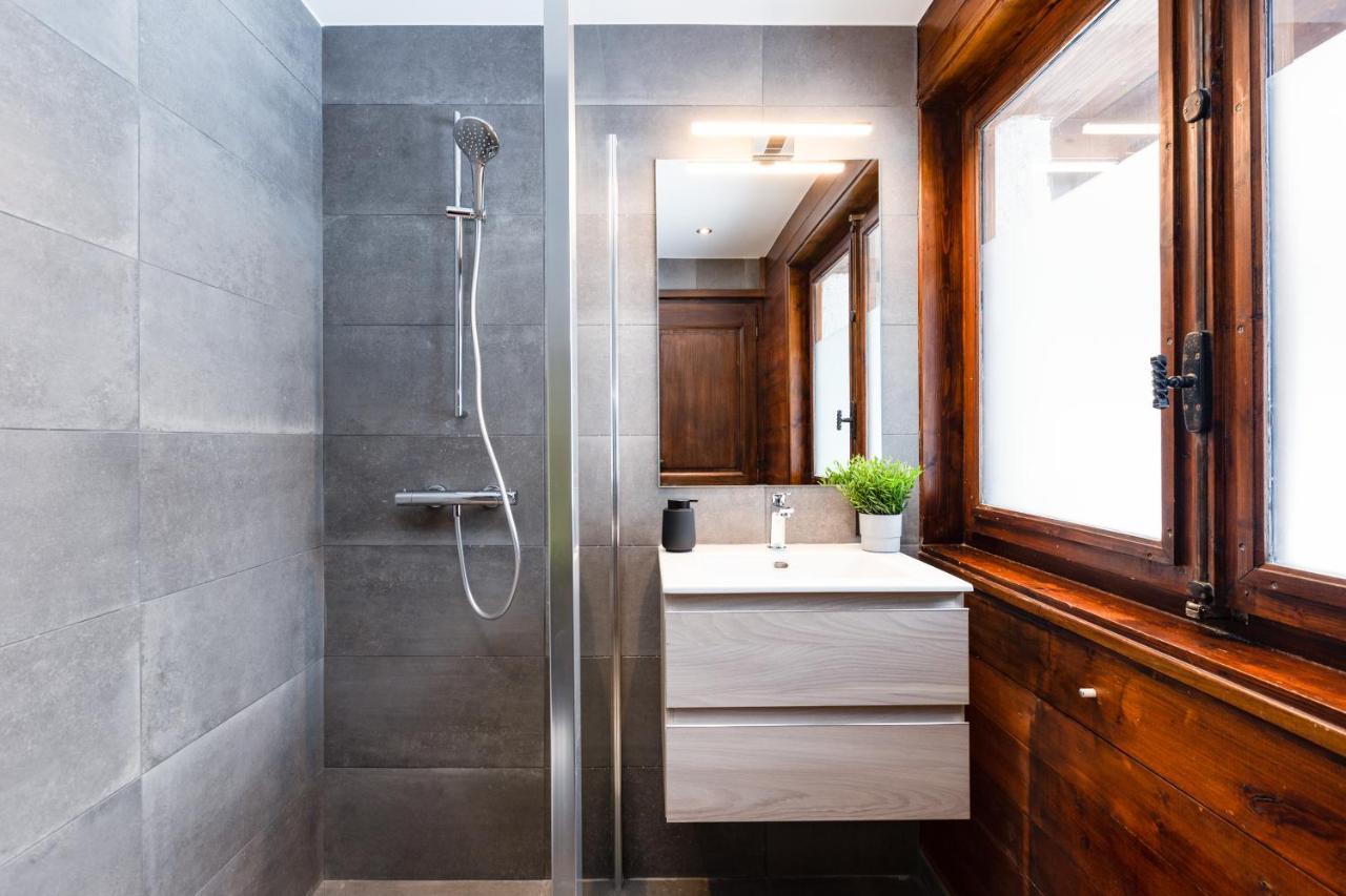 Chalet Les Praz - 280Sqm - Sauna Cinema Fitness - 5 Bedrooms In Heart Of Les Praz - By Cozee Rentals Chamonix Luaran gambar