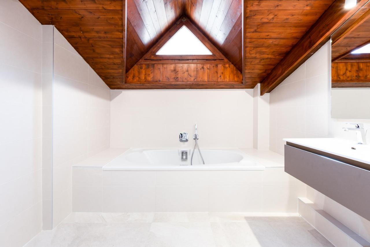 Chalet Les Praz - 280Sqm - Sauna Cinema Fitness - 5 Bedrooms In Heart Of Les Praz - By Cozee Rentals Chamonix Luaran gambar